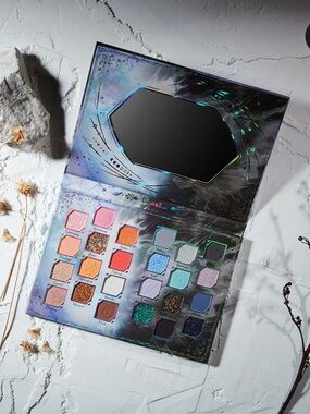 Oden’s Eye Eternal Twilight Palette Eyeshadow Palette - 24 Shades